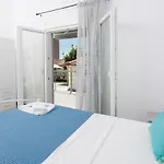 Marion Apartment *